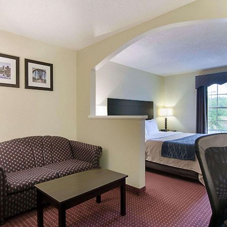 Quality Inn & Suites Little Rock West Buitenkant foto