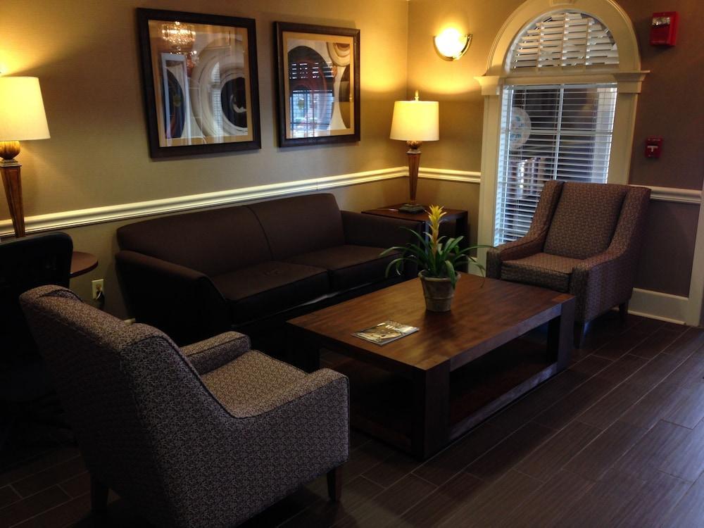 Quality Inn & Suites Little Rock West Buitenkant foto