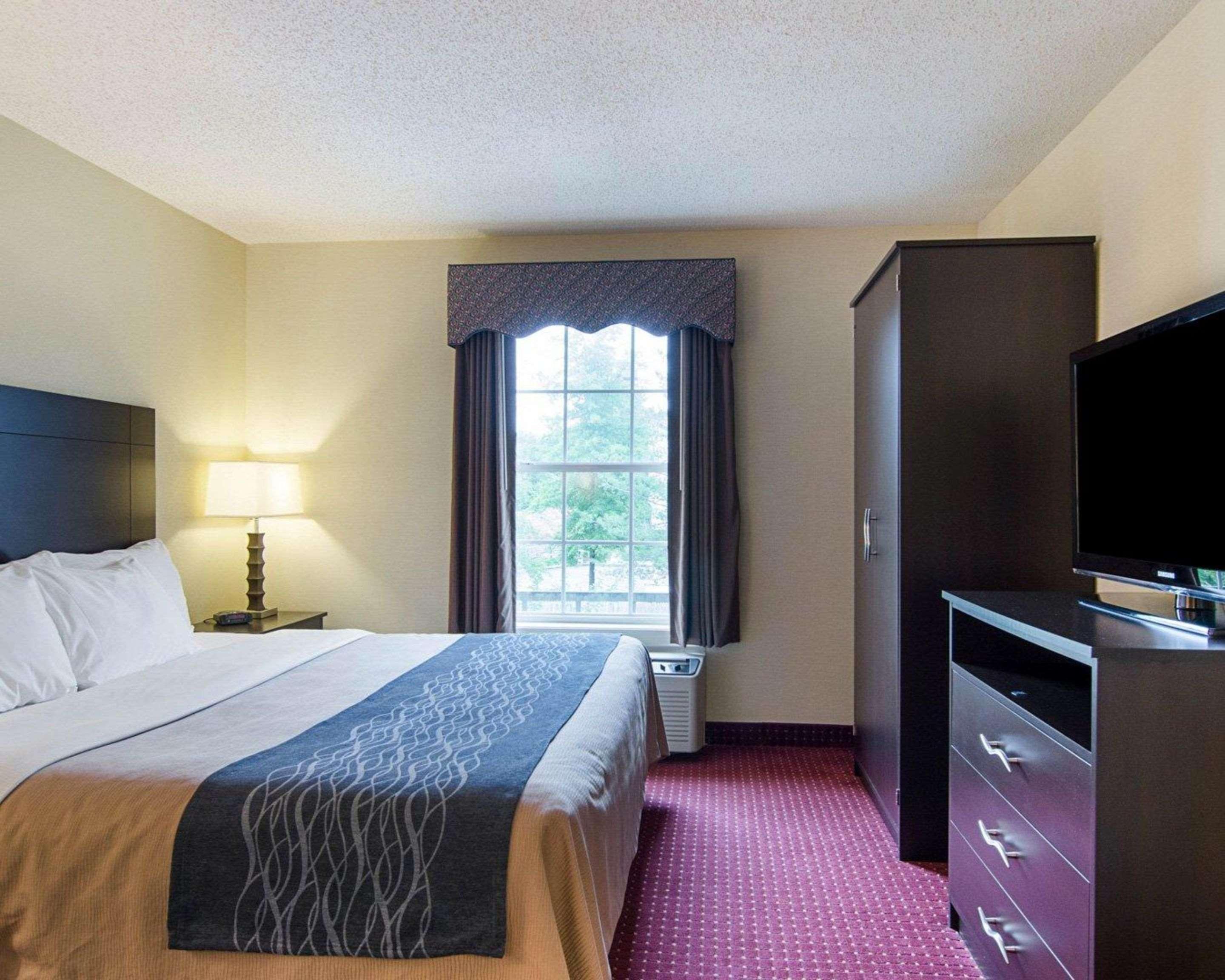 Quality Inn & Suites Little Rock West Buitenkant foto