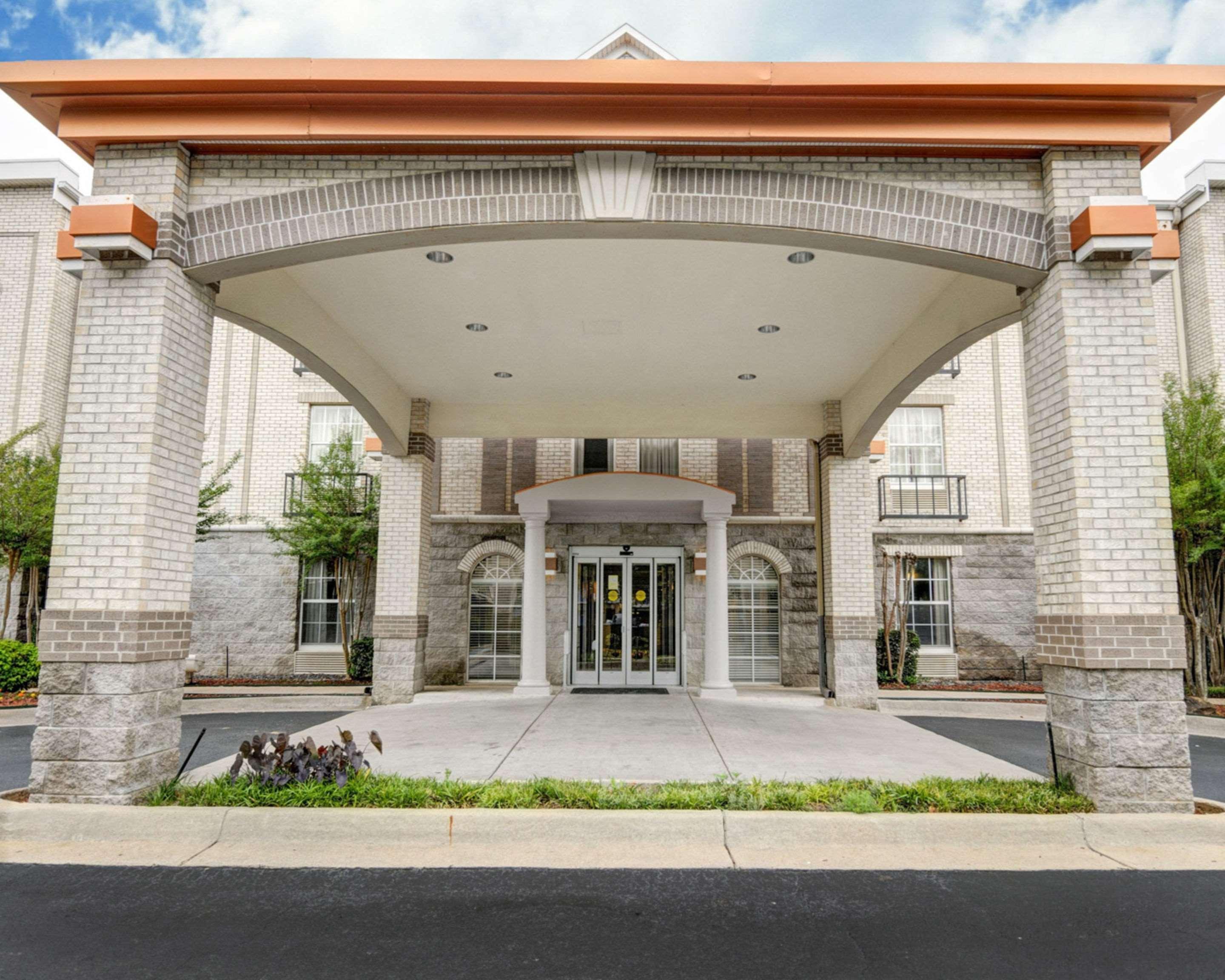 Quality Inn & Suites Little Rock West Buitenkant foto