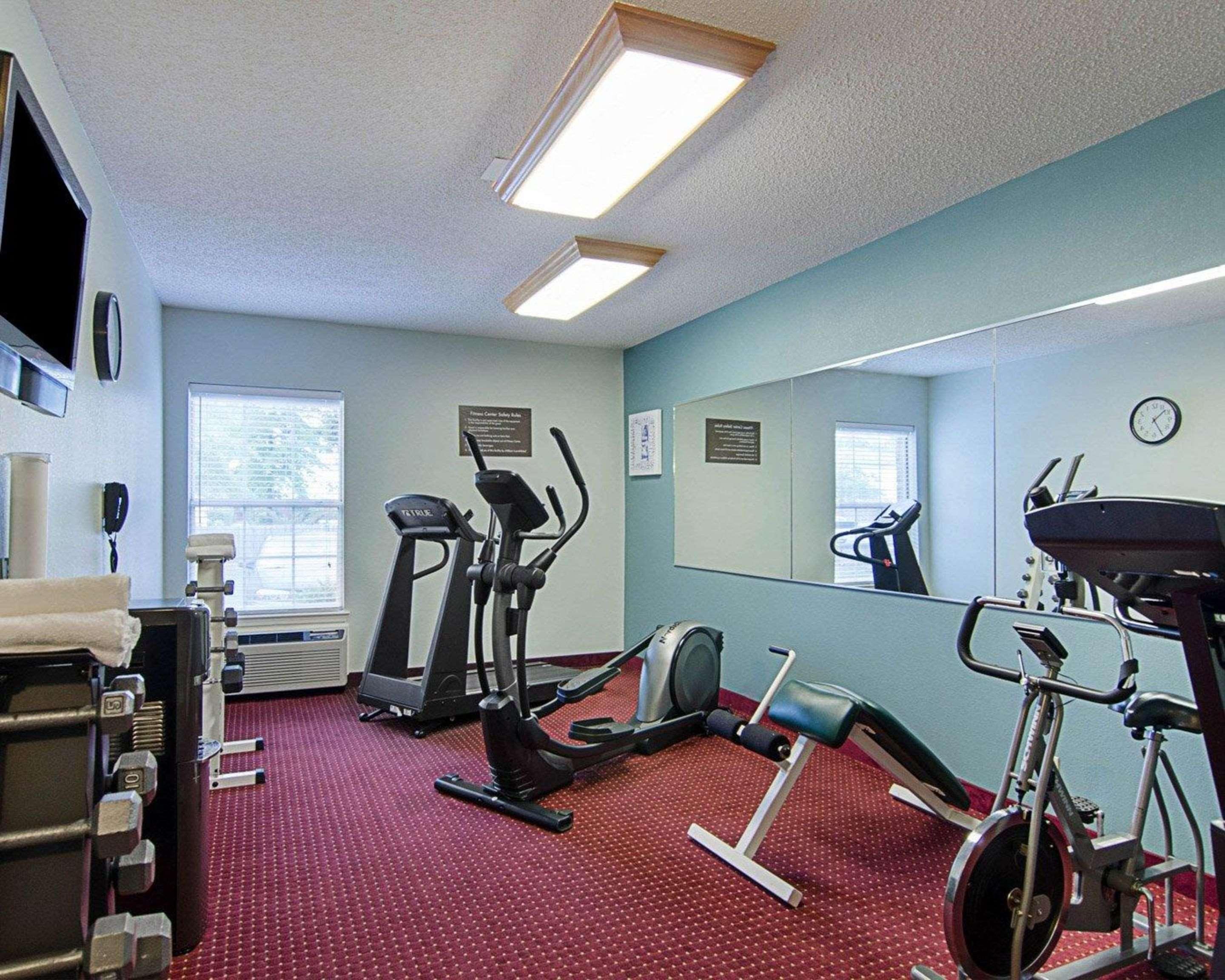 Quality Inn & Suites Little Rock West Buitenkant foto